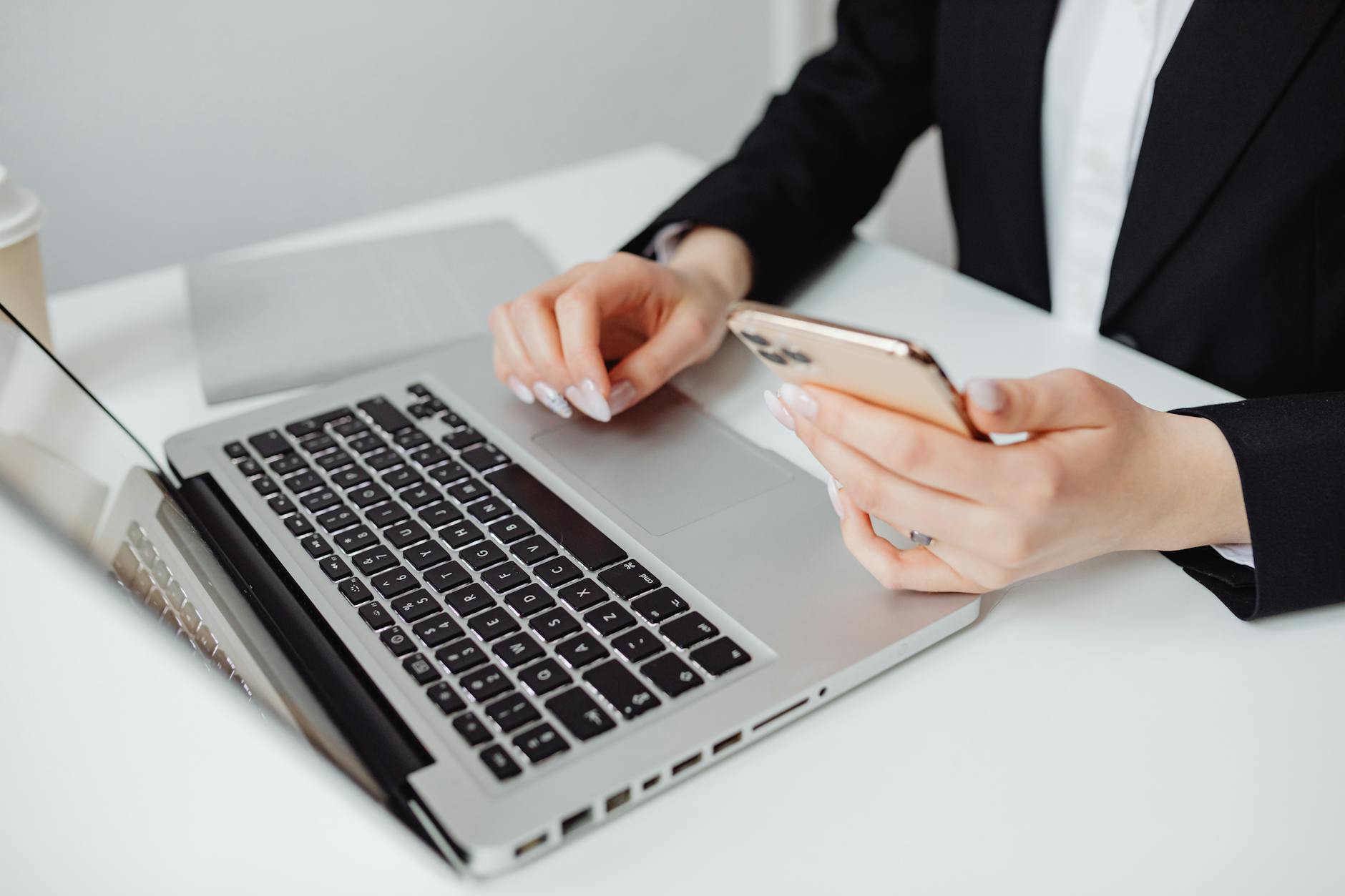 CEO dolandırıcılığı e-posta örneği